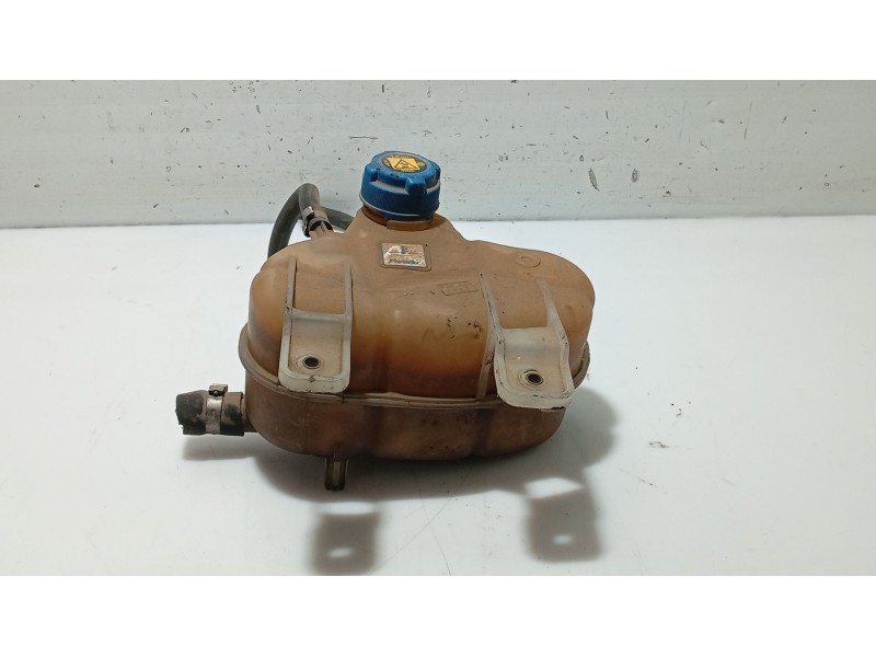 Recambio de deposito expansion para fiat linea (323_, 110_) 1.4 referencia OEM IAM 0000051807064  