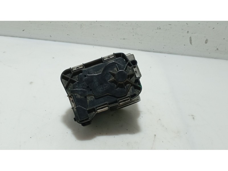 Recambio de caja mariposa para fiat linea (323_, 110_) 1.4 referencia OEM IAM   