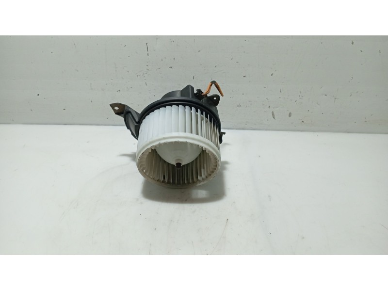 Recambio de ventilador calefaccion para fiat linea (323_, 110_) 1.4 referencia OEM IAM 0000077366856  