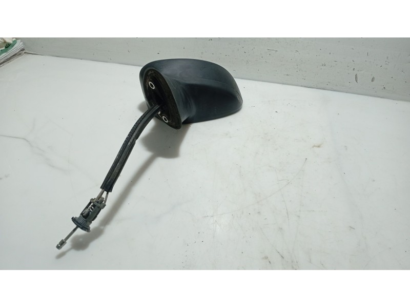 Recambio de retrovisor izquierdo para fiat linea (323_, 110_) 1.4 referencia OEM IAM   