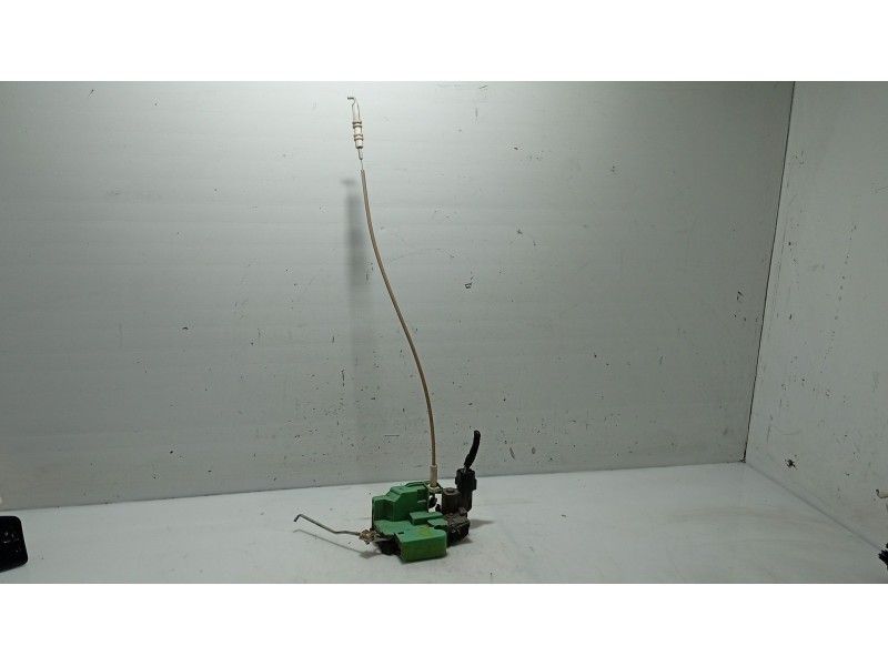 Recambio de cerradura puerta delantera derecha para fiat linea (323_, 110_) 1.4 referencia OEM IAM 0000051910173 / 0000059116619