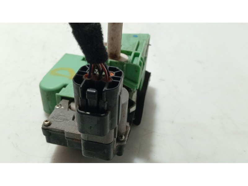 Recambio de cerradura puerta delantera derecha para fiat linea (323_, 110_) 1.4 referencia OEM IAM 0000051910173 / 0000059116619