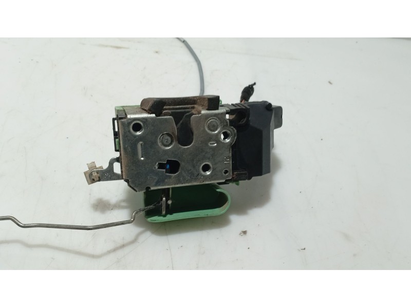 Recambio de cerradura puerta delantera izquierda para fiat linea (323_, 110_) 1.4 referencia OEM IAM 0000051935251  