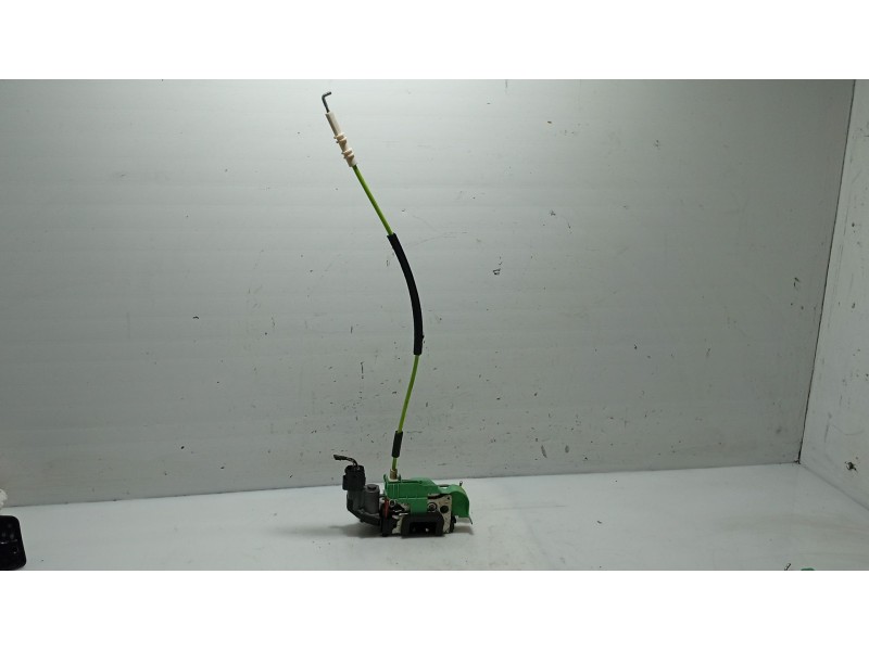 Recambio de cerradura puerta trasera derecha para fiat linea (323_, 110_) 1.4 referencia OEM IAM   