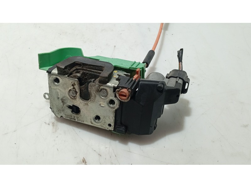 Recambio de cerradura puerta trasera izquierda para fiat linea (323_, 110_) 1.4 referencia OEM IAM 0000051968081  