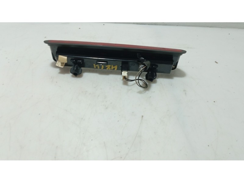 Recambio de luz central de freno para fiat linea (323_, 110_) 1.4 referencia OEM IAM   