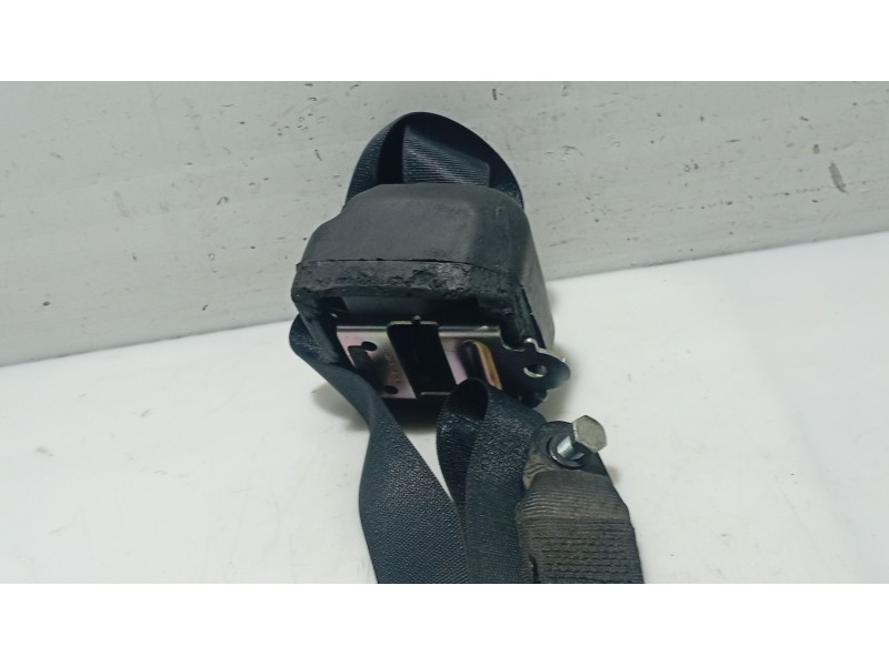 Recambio de cinturon seguridad trasero central para fiat linea (323_, 110_) 1.4 referencia OEM IAM 0000100171921  
