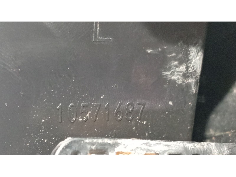 Recambio de piloto trasero izquierdo para mg zs suv (azs1) 1.5 vti referencia OEM IAM 10293791  