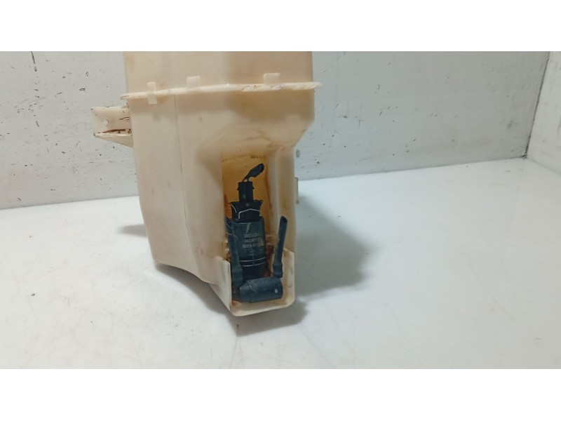 Recambio de deposito limpia para mg zs suv (azs1) 1.5 vti referencia OEM IAM 10361598  