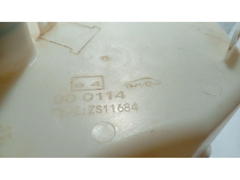 Recambio de deposito limpia para mg zs suv (azs1) 1.5 vti referencia OEM IAM 10361598  