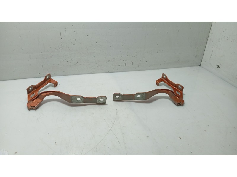 Recambio de bisagra capot para mg zs suv (azs1) 1.5 vti referencia OEM IAM 10457979SEPP  