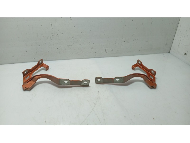Recambio de bisagra capot para mg zs suv (azs1) 1.5 vti referencia OEM IAM 10457979SEPP  