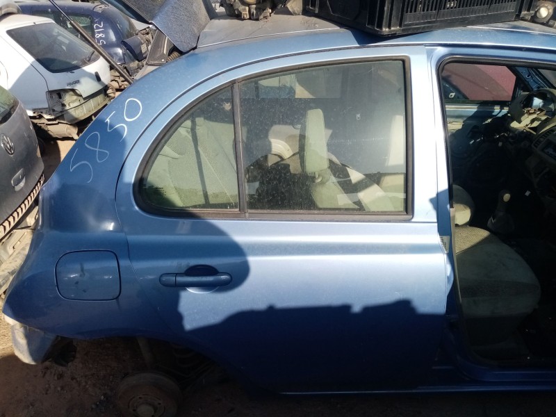 Recambio de puerta trasera derecha para nissan micra iii (k12) 1.2 16v referencia OEM IAM 82100AX130  