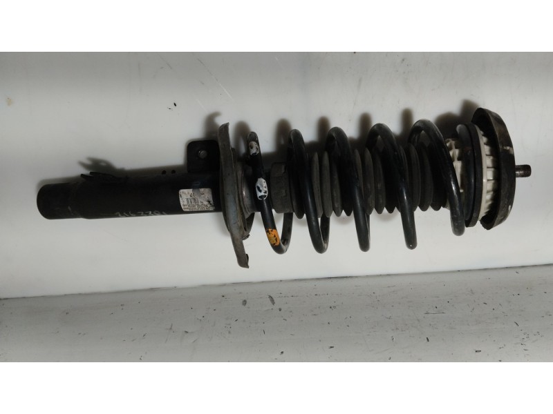 Recambio de amortiguador delantero izquierdo para peugeot 206 berlina referencia OEM IAM 0  