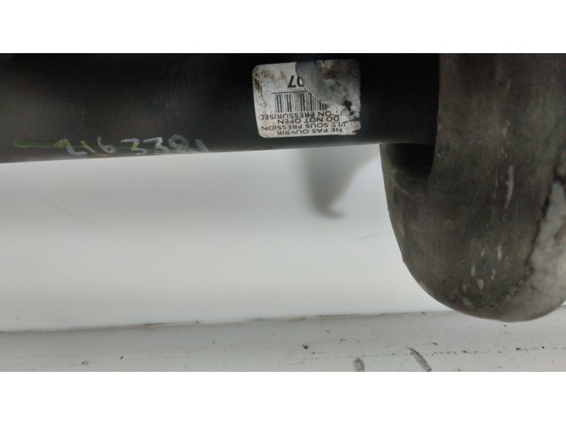 Recambio de amortiguador delantero izquierdo para peugeot 206 berlina referencia OEM IAM 0  