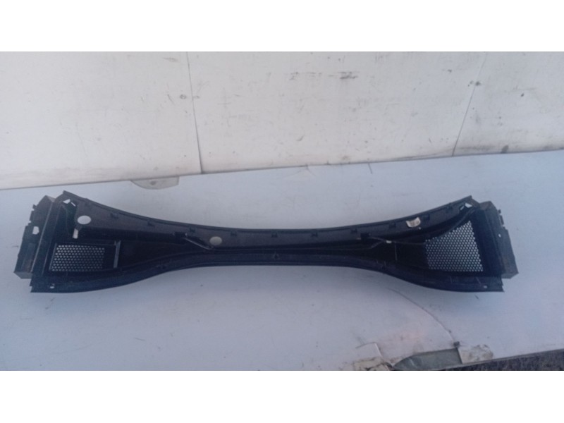 Recambio de moldura para mg zs suv (azs1) 1.5 vti referencia OEM IAM   