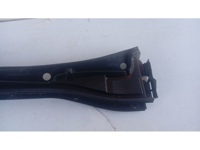 Recambio de moldura para mg zs suv (azs1) 1.5 vti referencia OEM IAM   