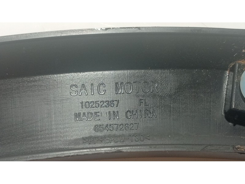 Recambio de moldura para mg zs suv (azs1) 1.5 vti referencia OEM IAM   