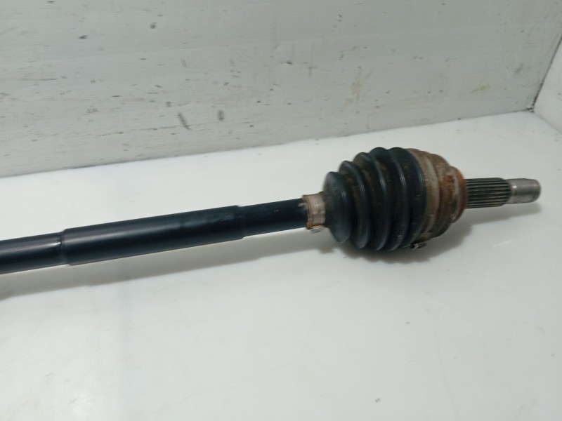 Recambio de transmision delantera derecha para mg zs suv (azs1) 1.5 vti referencia OEM IAM 10233397  