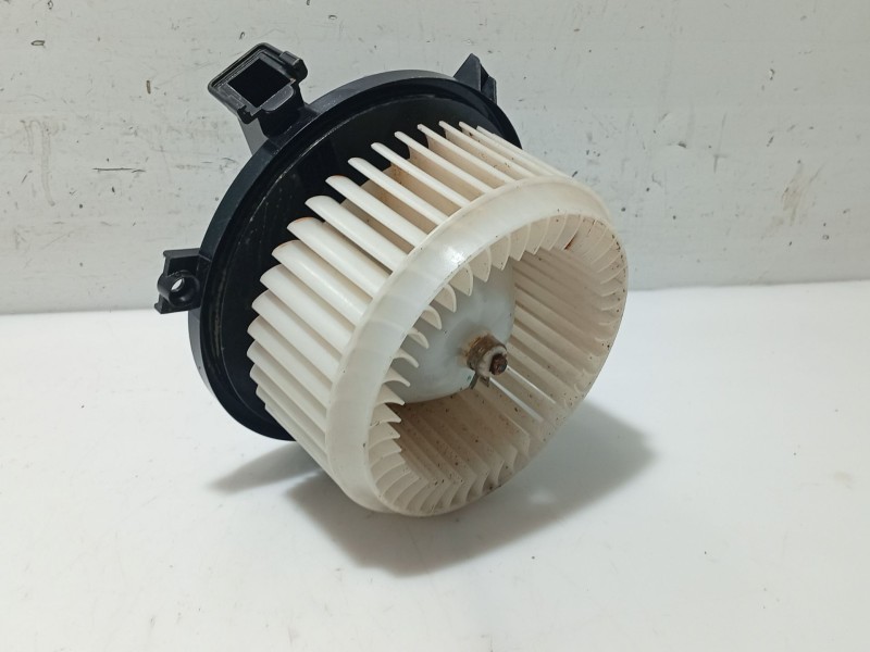 Recambio de ventilador calefaccion para mg zs suv (azs1) 1.5 vti referencia OEM IAM 10289135  