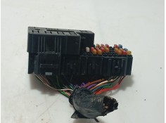 Recambio de caja reles / fusibles para mg zs suv (azs1) 1.5 vti referencia OEM IAM    2