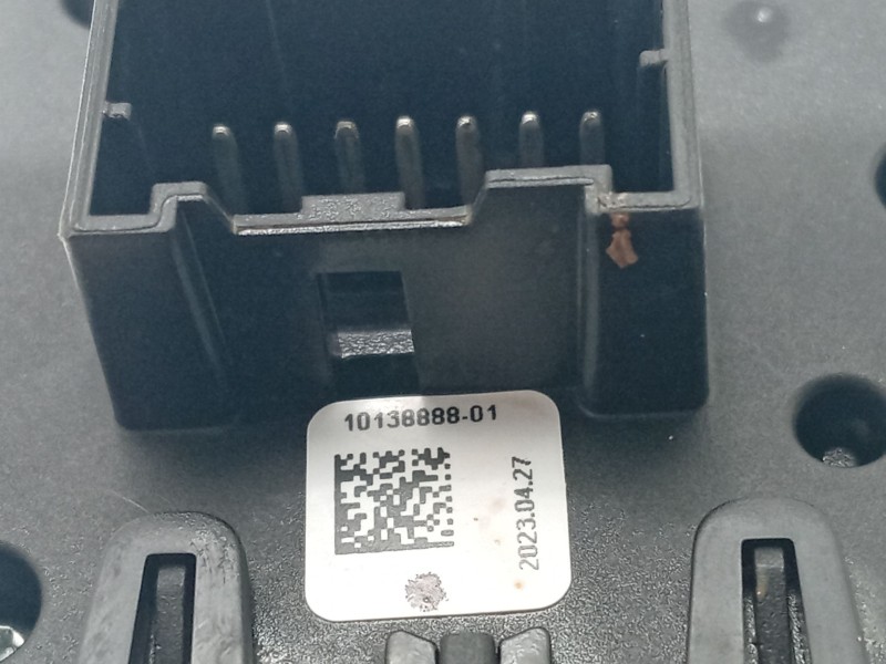 Recambio de mando limpia para mg zs suv (azs1) 1.5 vti referencia OEM IAM   