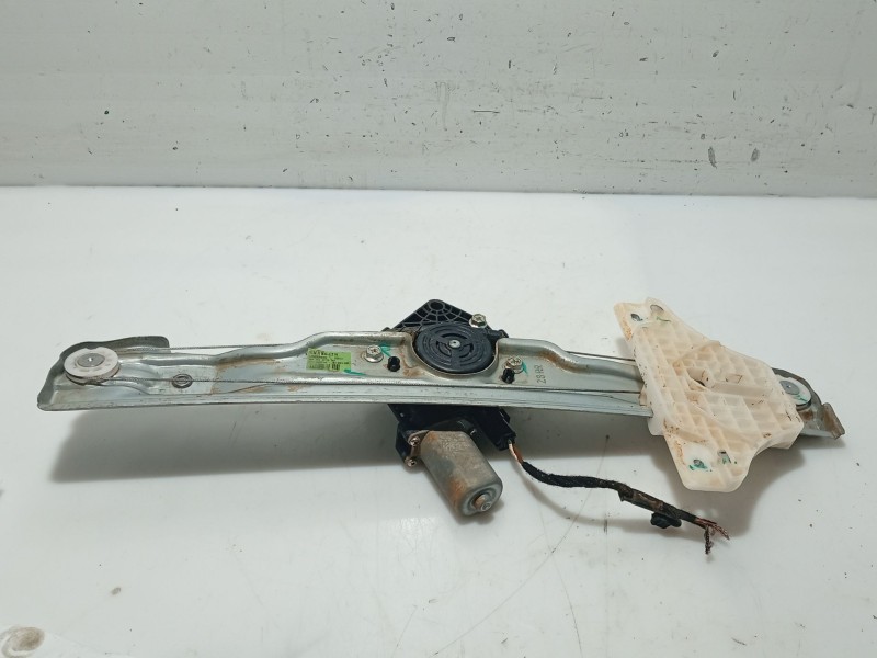 Recambio de elevalunas trasero derecho para mg zs suv (azs1) 1.5 vti referencia OEM IAM 10373044  