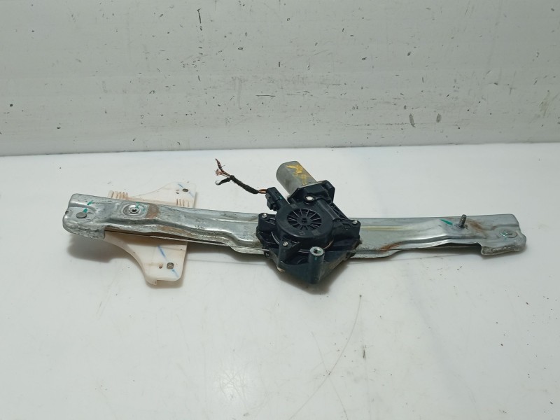 Recambio de elevalunas trasero izquierdo para mg zs suv (azs1) 1.5 vti referencia OEM IAM 10373043  