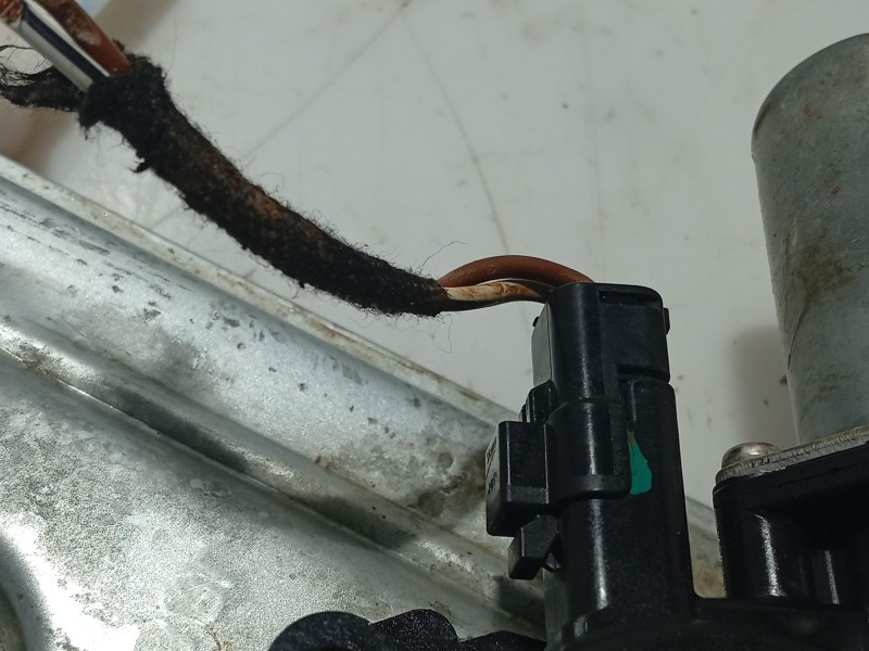 Recambio de elevalunas trasero izquierdo para mg zs suv (azs1) 1.5 vti referencia OEM IAM 10373043  