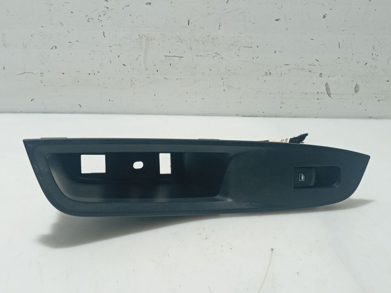 Recambio de mando elevalunas trasero izquierdo para mg zs suv (azs1) 1.5 vti referencia OEM IAM   