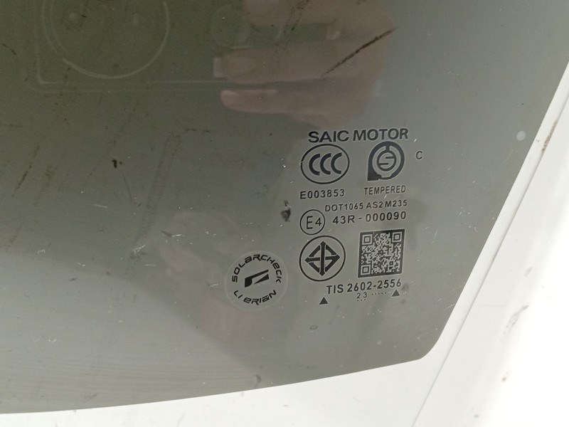 Recambio de luna trasera izquierda para mg zs suv (azs1) 1.5 vti referencia OEM IAM 10233933  