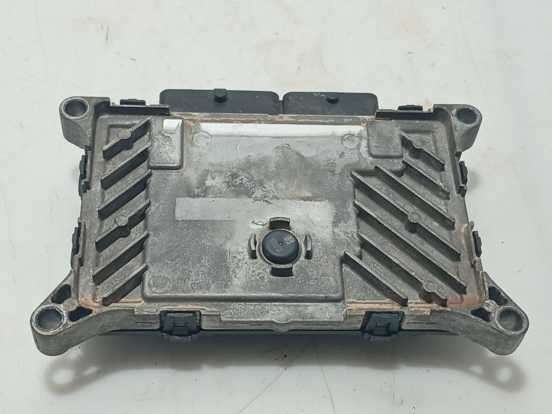 Recambio de centralita motor uce para mg zs suv (azs1) 1.5 vti referencia OEM IAM   