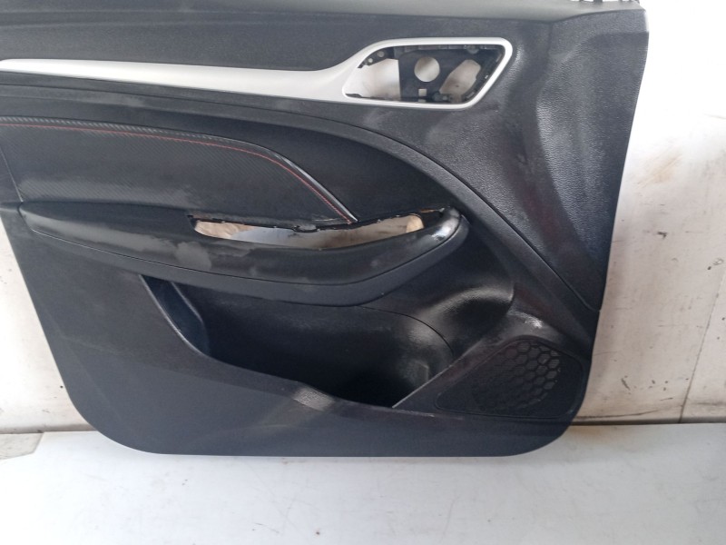 Recambio de guarnecido puerta delantera izquierda para mg zs suv (azs1) 1.5 vti referencia OEM IAM   
