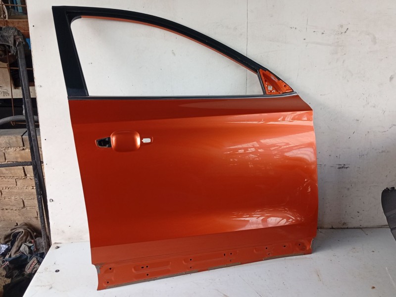 Recambio de puerta delantera derecha para mg zs suv (azs1) 1.5 vti referencia OEM IAM 10318336SEPP  