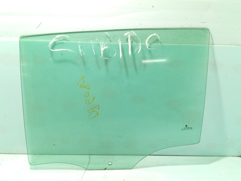 Recambio de luna trasera izquierda para skoda superb ii (3t4) 2.0 tdi referencia OEM IAM 3T5845205  