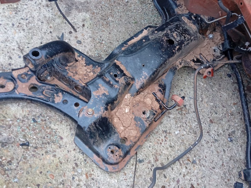 Recambio de puente delantero para mg zs suv (azs1) 1.5 vti referencia OEM IAM   