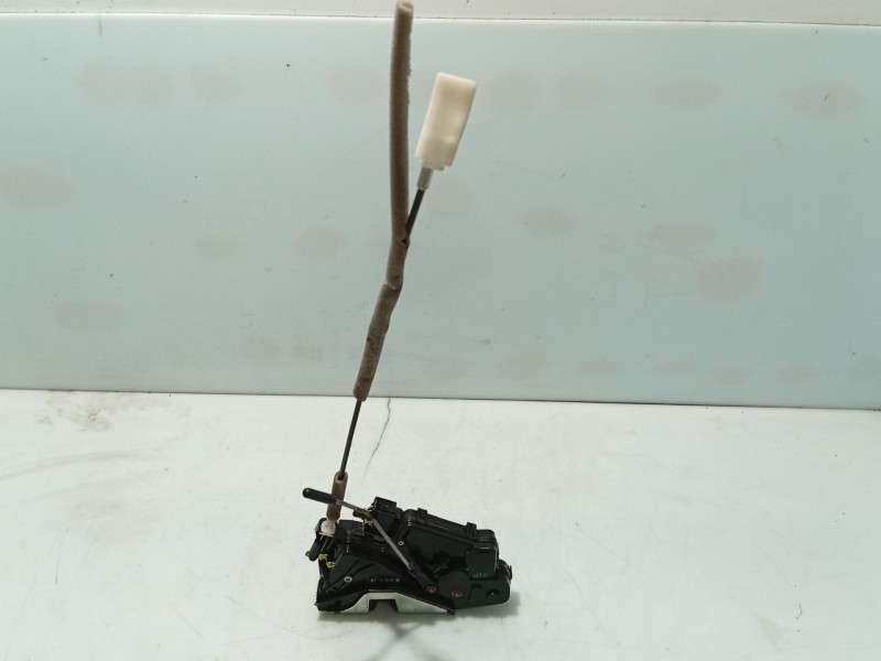 Recambio de cerradura puerta trasera derecha para bmw 3 (e46) 320 d referencia OEM IAM 51227011310  