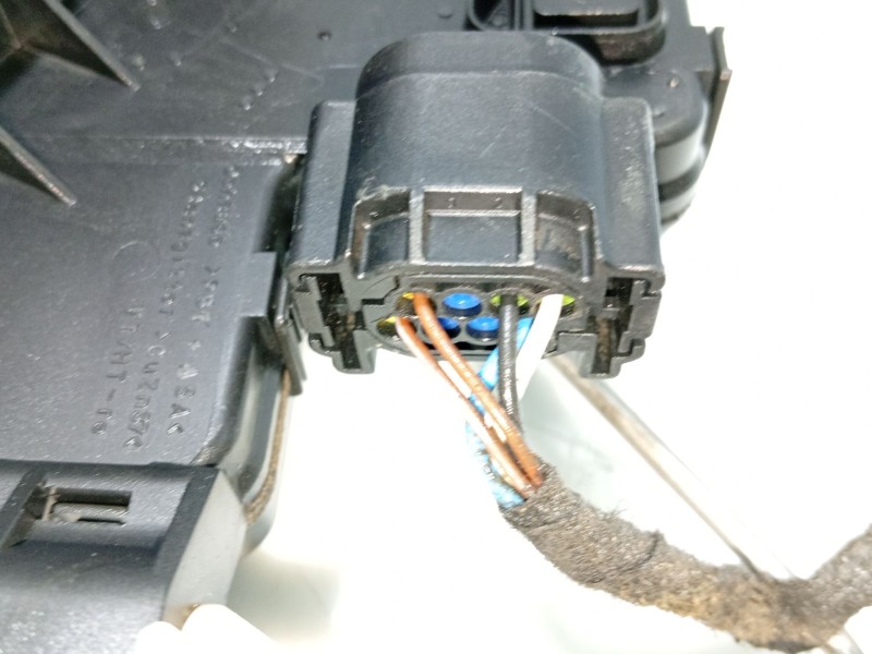 Recambio de cerradura puerta trasera derecha para bmw 3 (e46) 320 d referencia OEM IAM 51227011310  