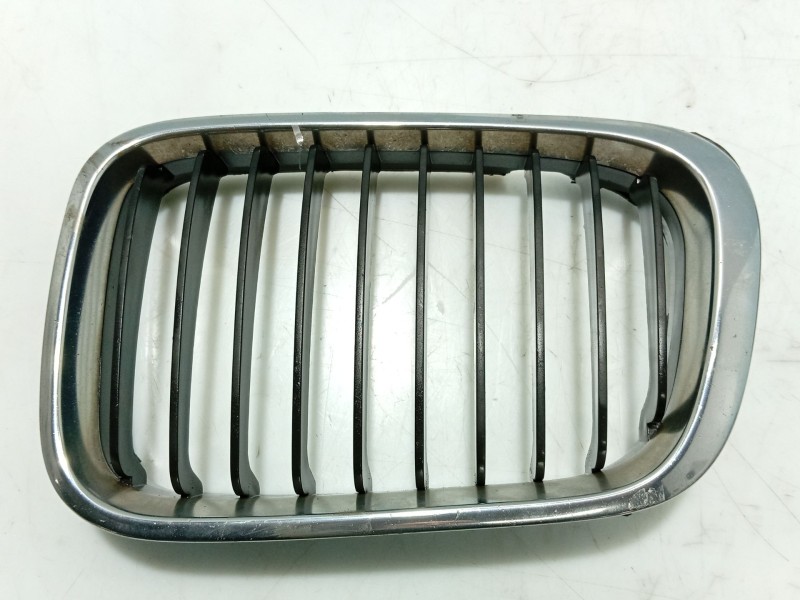 Recambio de moldura para bmw 3 (e46) 320 d referencia OEM IAM 51138208487  