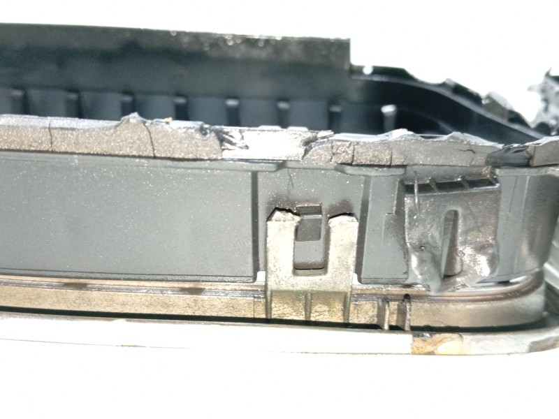 Recambio de moldura para bmw 3 (e46) 320 d referencia OEM IAM 51138208487  