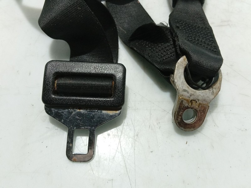 Recambio de anclaje cinturon trasero derecho para bmw 3 (e46) 320 d referencia OEM IAM   