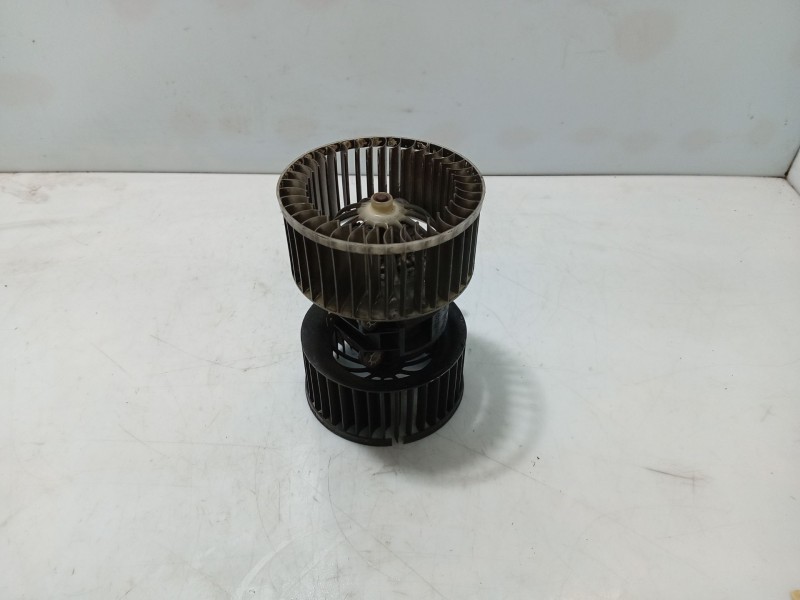 Recambio de ventilador calefaccion para bmw 3 (e46) 320 d referencia OEM IAM 64119204154  