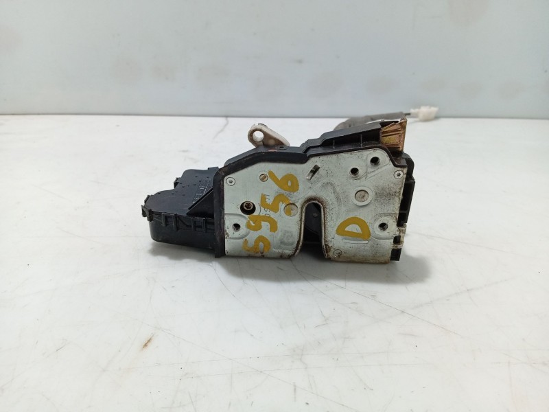 Recambio de cerradura puerta delantera derecha para bmw 3 (e46) 320 d referencia OEM IAM 51217011308  