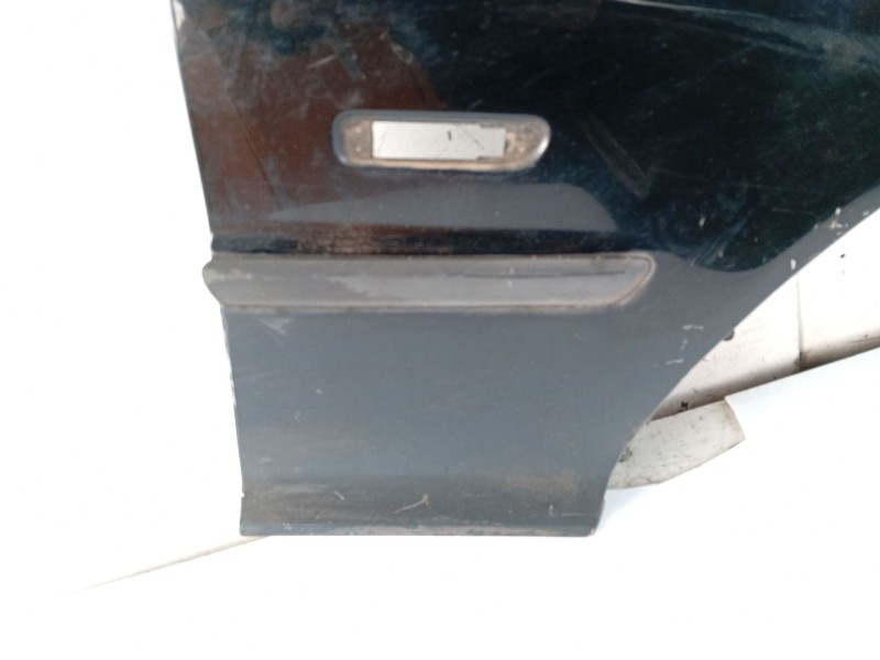 Recambio de aleta delantera derecha para bmw 3 (e46) 320 d referencia OEM IAM 41358240406  