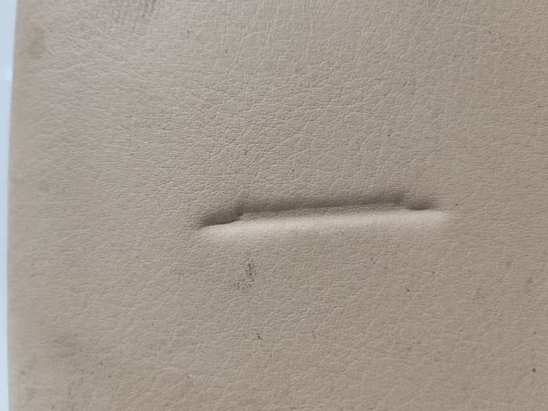 Recambio de parasol derecho para bmw 5 (e39) 520 i referencia OEM IAM 51168237626  