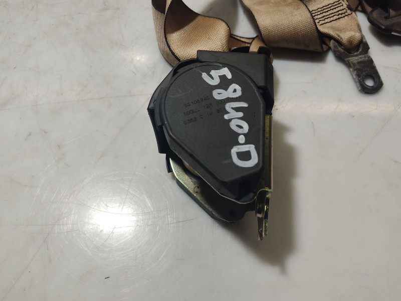 Recambio de cinturon seguridad delantero derecho para bmw 5 (e39) 520 i referencia OEM IAM 72118235556  