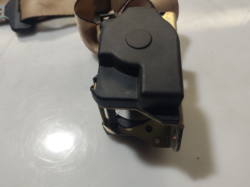 Recambio de cinturon seguridad trasero derecho para bmw 5 (e39) 520 i referencia OEM IAM   