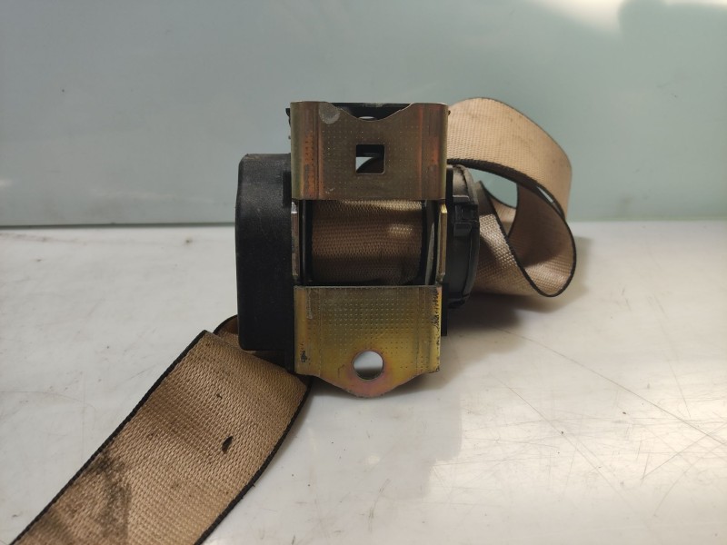 Recambio de cinturon seguridad trasero central para bmw 5 (e39) 520 i referencia OEM IAM   