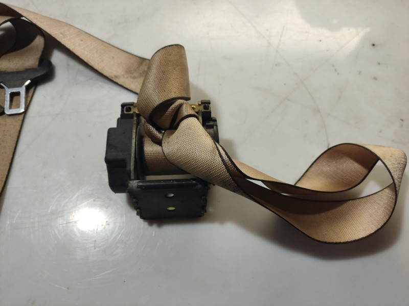 Recambio de cinturon seguridad trasero central para bmw 5 (e39) 520 i referencia OEM IAM   