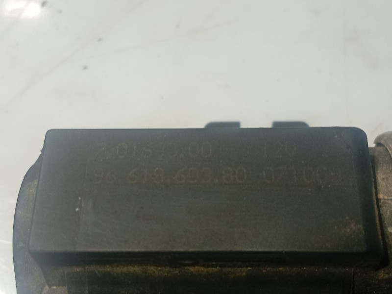 Recambio de valvula para peugeot 407 sw (6e_, 6d_) 2.0 hdi 135 referencia OEM IAM 96619603  